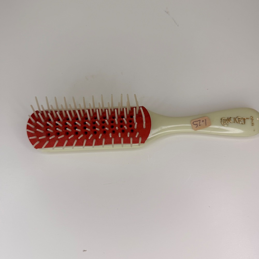 Vintage Cricket MF-80 Vented Static Free Hair Brush Cream Red Professional Tool